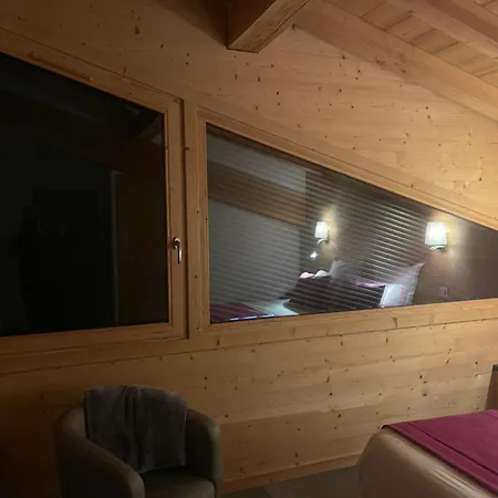 Le Mazot De La Marmotte Chalet *
